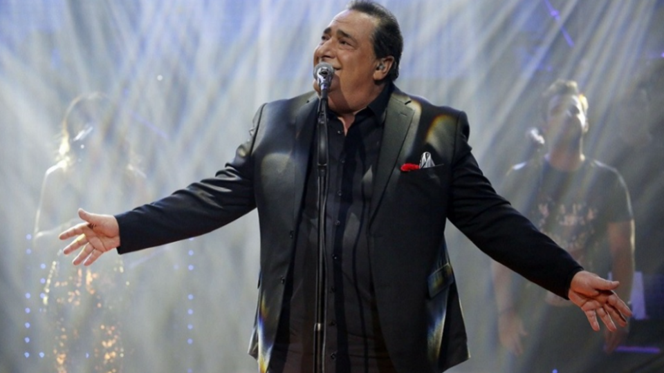 Гърция се прощава с най-великия си певец | StandartNews.com