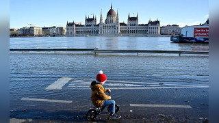 Дунав преля, нанесе щети в европейска столица