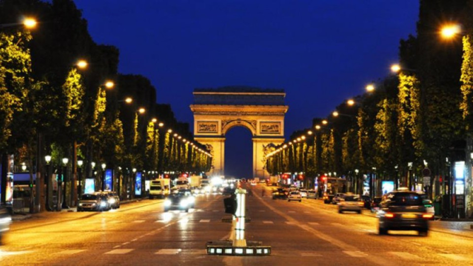 Тревога! Голяма заплаха за Франция на Нова година | StandartNews.com