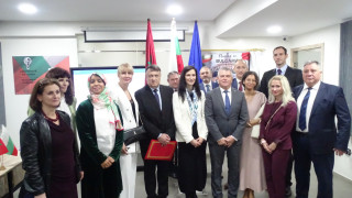 Откриха Информационен център за висше образование в България в Мароко