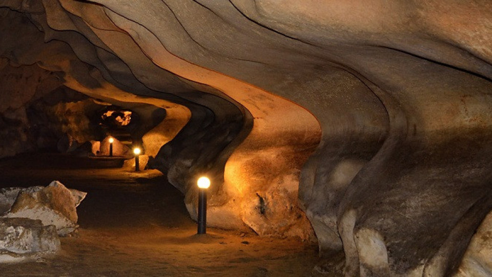 Пещерата, в която се изнасят концерти | StandartNews.com