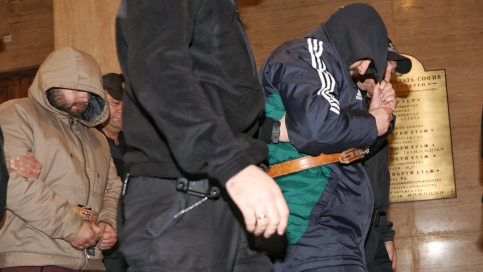 Лъснаха разтърсващи данни за лихварския бизнес на Александрови | StandartNews.com