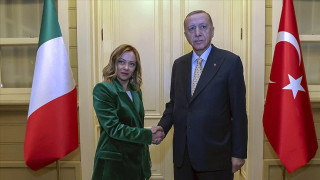 Ердоган посрещна Джорджа Мелони в имение