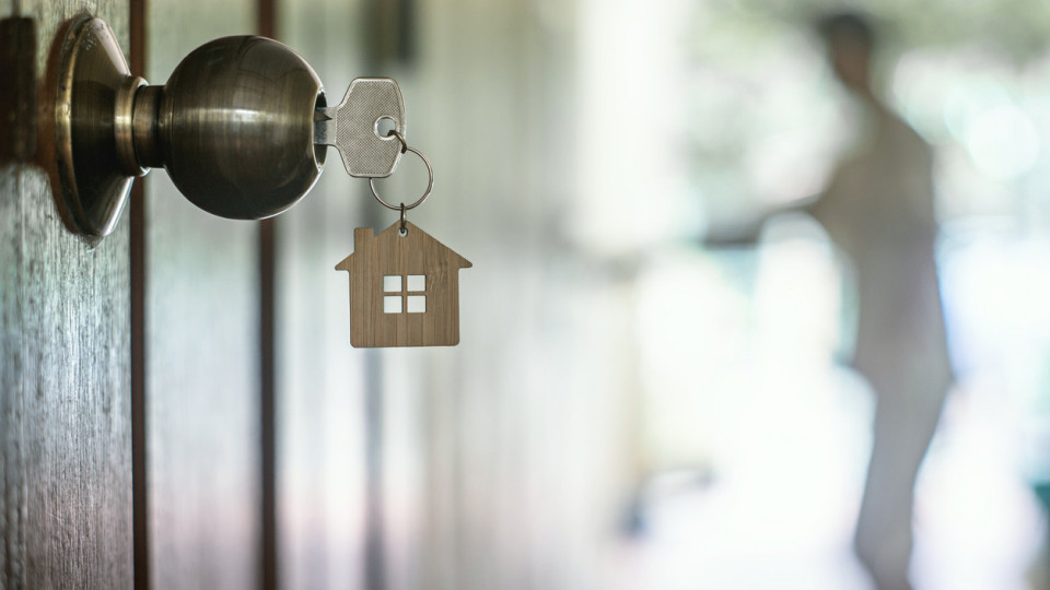 Голяма тревога с кредитите за жилищата. Готвят промени | StandartNews.com