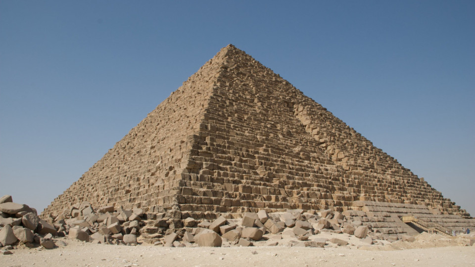 Археолози връщат блясъка на една от египетските пирамиди | StandartNews.com