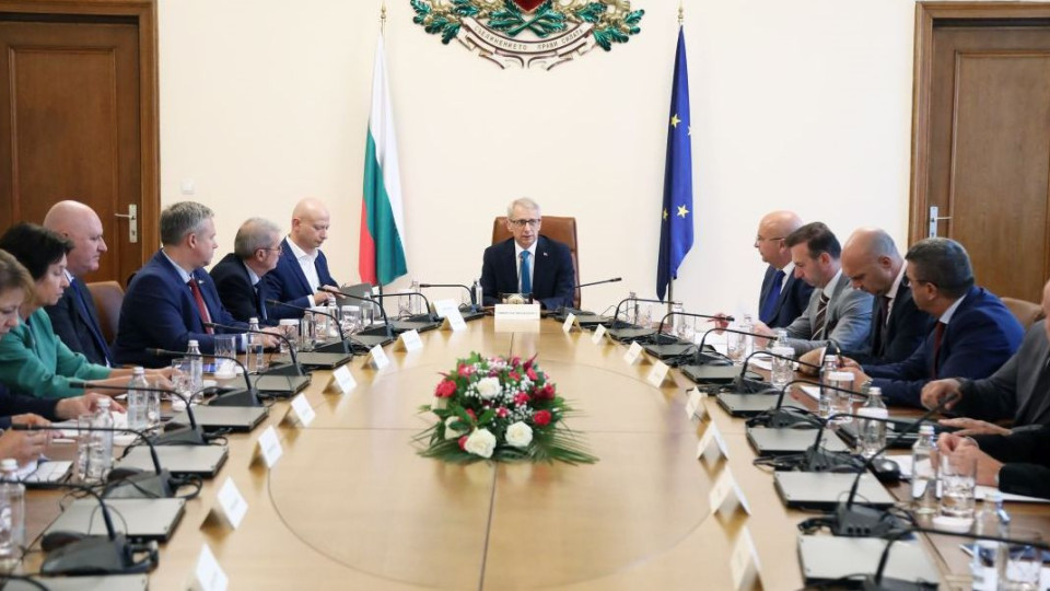 Български министри на визита в САЩ, ето кой пътува | StandartNews.com