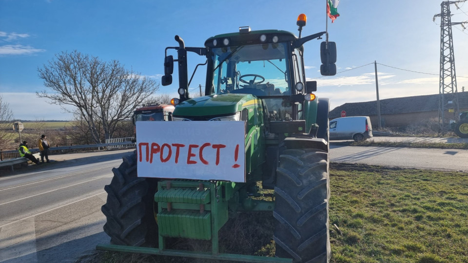 Продължава протестът на фермерите, предстоят важни срещи | StandartNews.com