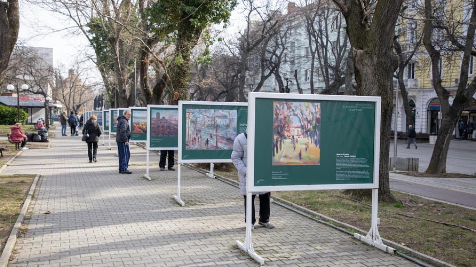 Галерията под липите показа изложба на открито в центъра на Стара Загора | StandartNews.com