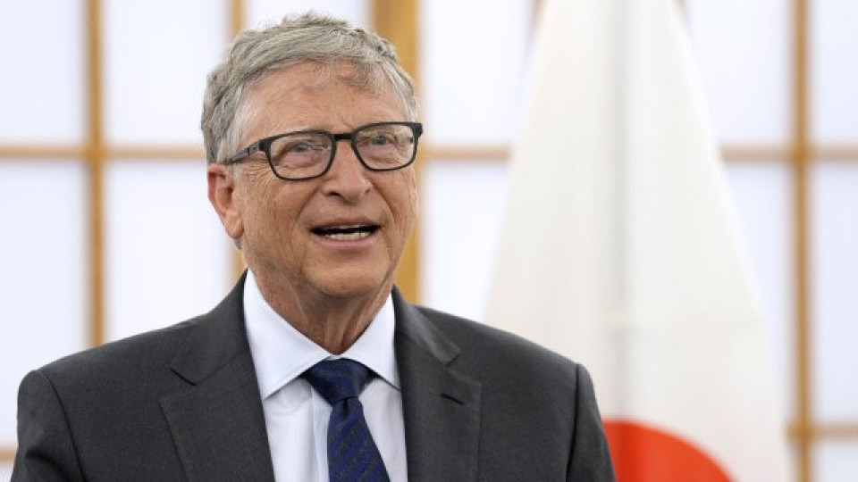Бил Гейтс каза какво да правят хората, които имат по-малко пари от Илон Мъск | StandartNews.com