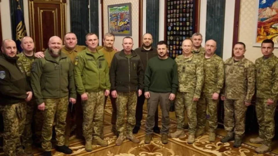 Зеленски с петима нови командири. Голяма изненада | StandartNews.com