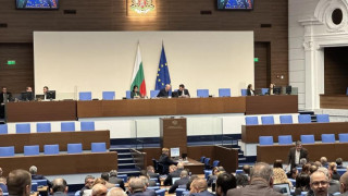 Парламентът прие ветото на президента за ВСС и главния прокурор