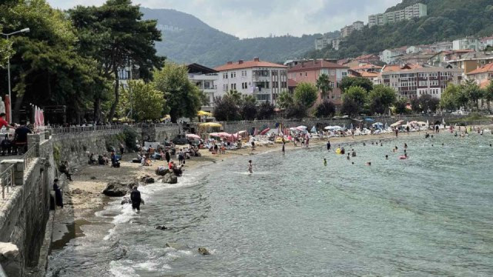 Проблеми с персонала. От хотелите търсят работници на Черно море | StandartNews.com