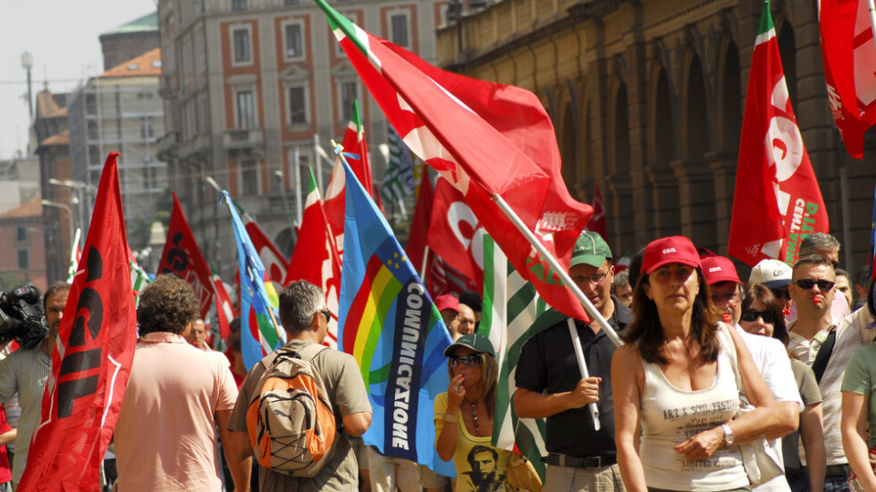 Италия под блокада. Цялата държава протестира | StandartNews.com
