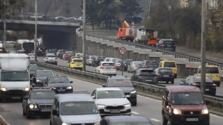 Брюксел отлага нaй-cтpoгия eĸocтиĸep зa aвтoмoбилитe