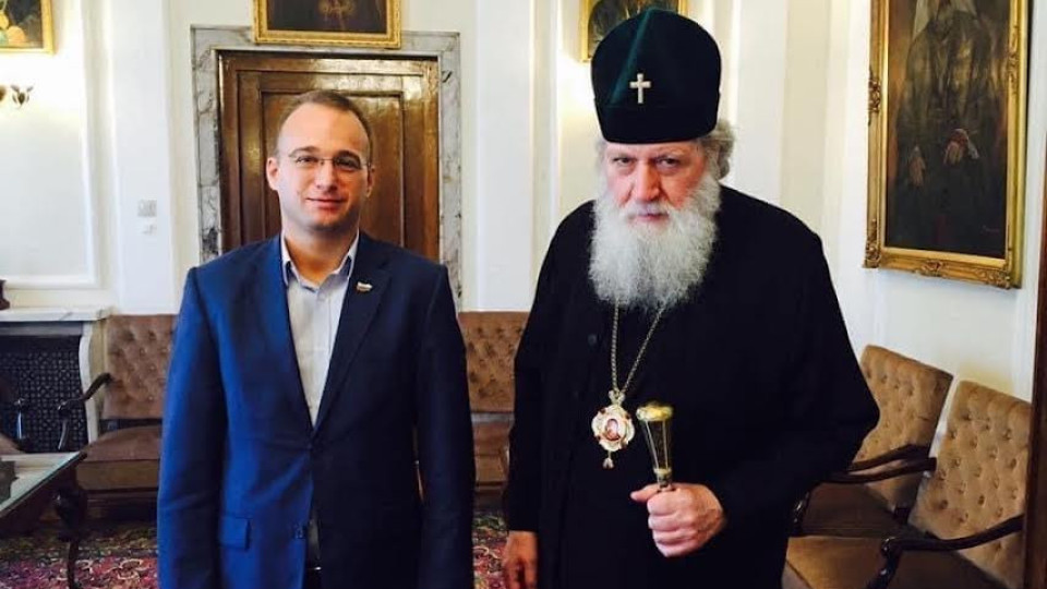 Симеон Славчев: Патриарх Неофит е дар от Бога за България и българския народ | StandartNews.com