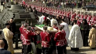 Гвардейци пред "Св. Неделя". Започна траурната церемония (НА ЖИВО)