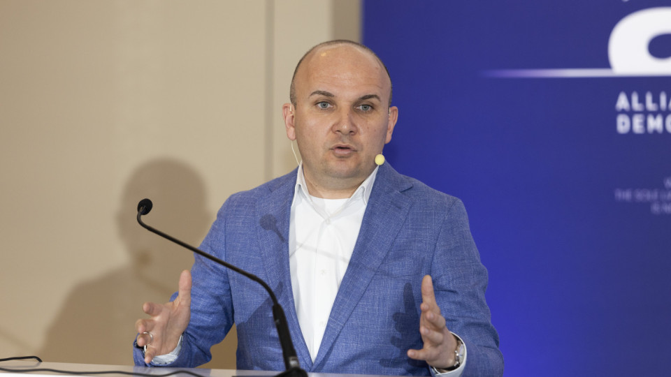 Илхан Кючюк: Не бива да допускаме възхода на популистите! | StandartNews.com