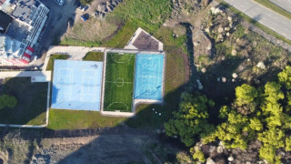 След парковата част и откритите игрища, Общината ще изгражда и нова спортна зала в „Меден рудник“
