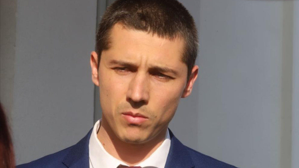 Депутат от ПП-ДБ хвърли горещи обвинения към ГЕРБ за провала на преговорите | StandartNews.com