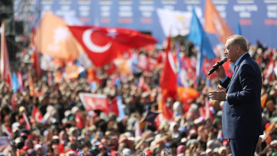 Местни избори в Турция, Ердоган опитва да си върне Анкара и Истанбул | StandartNews.com
