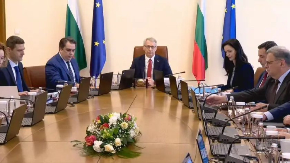 Последно заседание на кабинета "Денков", премиерът проговори за Шенген | StandartNews.com