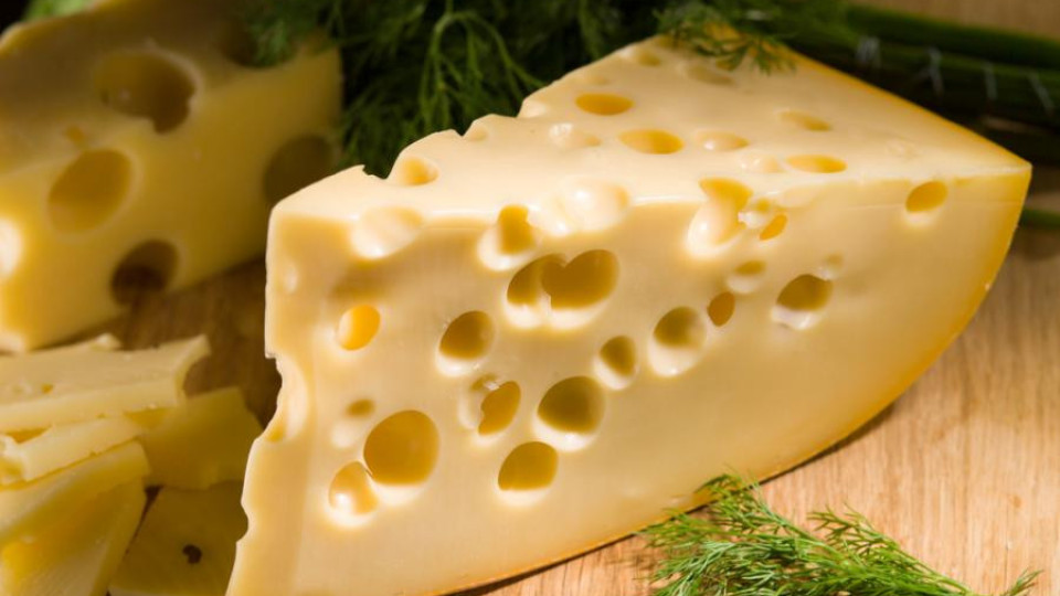Знаете ли, че…Защо швейцарското сирене има очи? | StandartNews.com