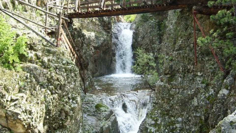 Чудна екопътека и водопад в близост до Пловдив | StandartNews.com