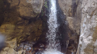 Вълшебни водопади в Родопите смаяха туристите