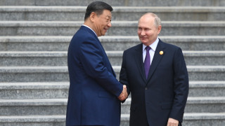 Кралско посрещане за Путин в Пекин, предстоят ключови преговори