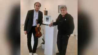 Световноизвестен наш цигулар се възхити от галерия Vejdi