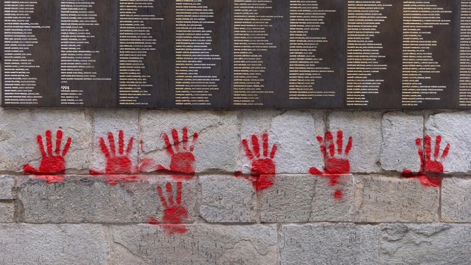 Замесиха българи в грозна проява в Париж, подозират и руска връзка | StandartNews.com