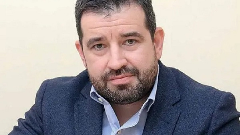 Проф. Мавров: НЗОК и БЛС не могат да определят заплатите на персонала | StandartNews.com