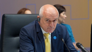 Главчев обяви от Берлин ново дарение за Украйна