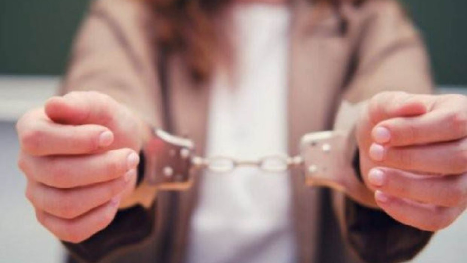 Софийската прокуратура разследва пияна съдийка от Варна | StandartNews.com