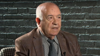 Легендарен наш политик видя съдбата на партията на Радев
