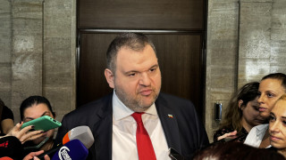 Пеевски: Радев доказа, че не е достоен да представлява интересите на българския народ в НАТО