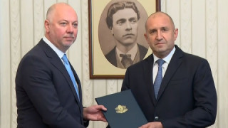 Росен Желязков пое мандата за премиер, даде списък с министри