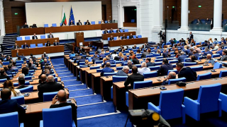 Ето кои депутати на ДПС подкрепиха Росен Желязков за премиер