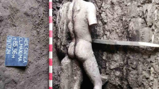 Уникална статуя влиза в музея на Петрич