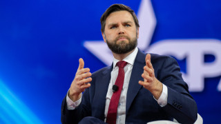 Тръмп го избра за 20 минути: Кой е Джей Ди?