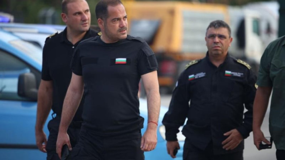 Калин Стоянов отвърна на удара. Смрази Радев | StandartNews.com