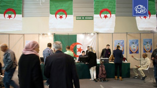 Корупция сред политици и длъжностни лица в Алжир преди президентските избори