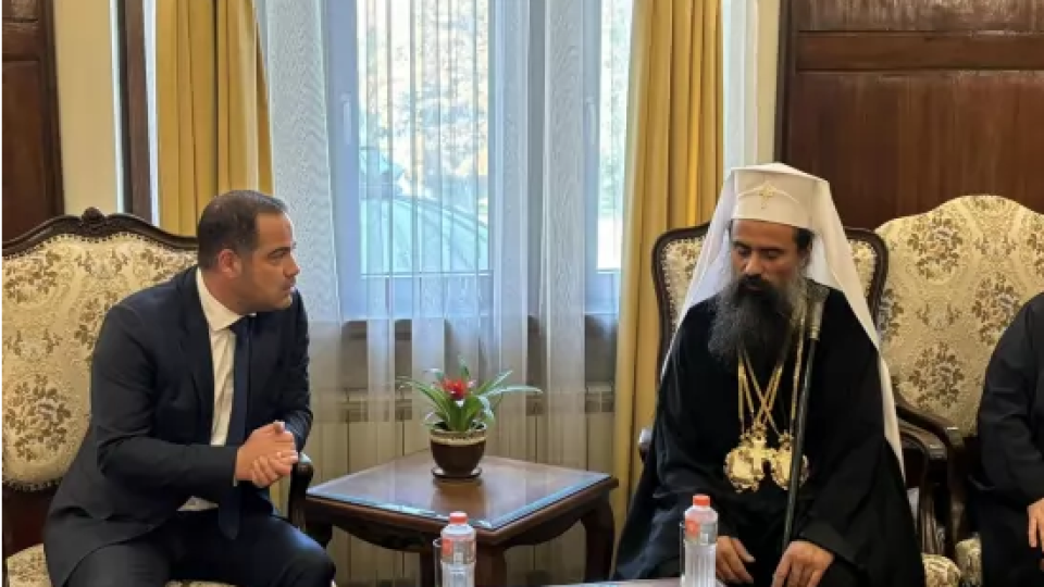 Калин Стоянов даде дума! Връщат безценно богатство на църквата | StandartNews.com
