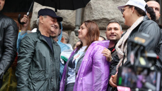 Съпругата на Ибрямов прекратява предизборната стачка