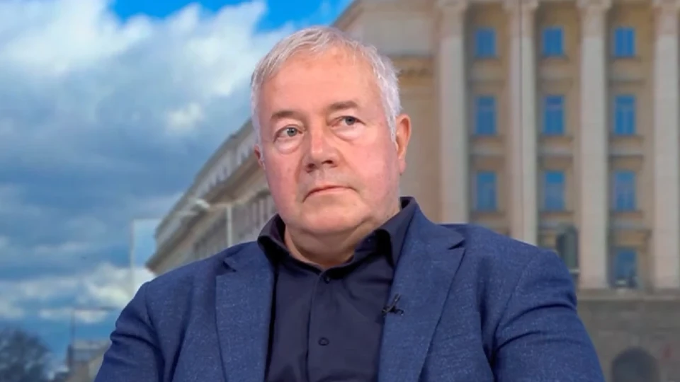 Харалан Александров: Ако някой си свърши добре работата, това беше Пеевски | StandartNews.com