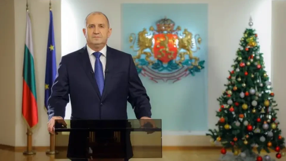 Радев: Единението е пътят към опазването на Отечеството | StandartNews.com