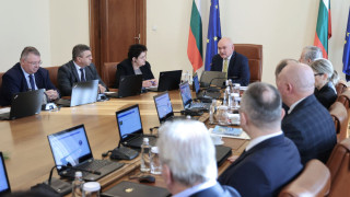 Кабинетът „Главчев“ започна 2025 г. с отчет за свършеното