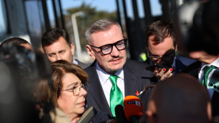 Министър Милошев разкри късмета си от баницата - какво очаква родния туризъм