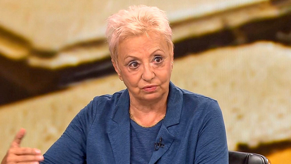 Топ пиарът Диана Дамянова пред „Стандарт“:  Търговията на АПС е Джейхан  Ибрямов да остане с имунитет | StandartNews.com