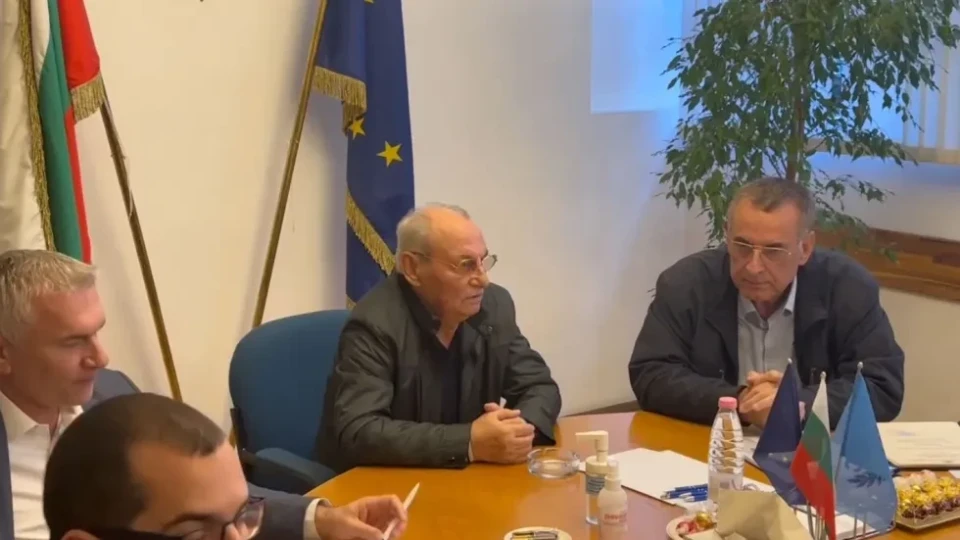 Дерибеите на Доган се хванаха за гушите. Бесен скандал за пари | StandartNews.com
